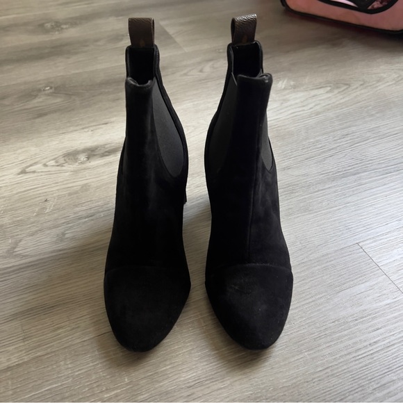 Louis Vuitton Ankle Boots - Picture 6 of 7